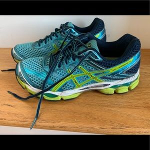 ASICS Gel Cumulus. Great condition.